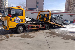 弥勒救援拖车费用怎么算